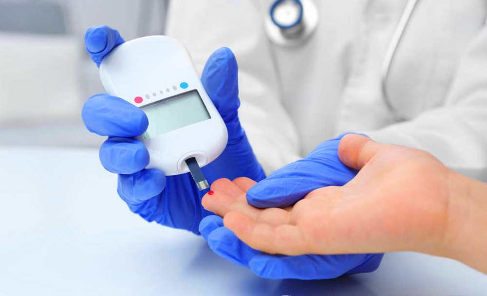 干细胞疗法对30例2型糖尿病的随访研究